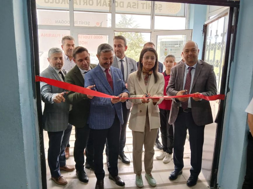 C528Cbdf 5631 40A2 Afe2 9Db887E34Da6