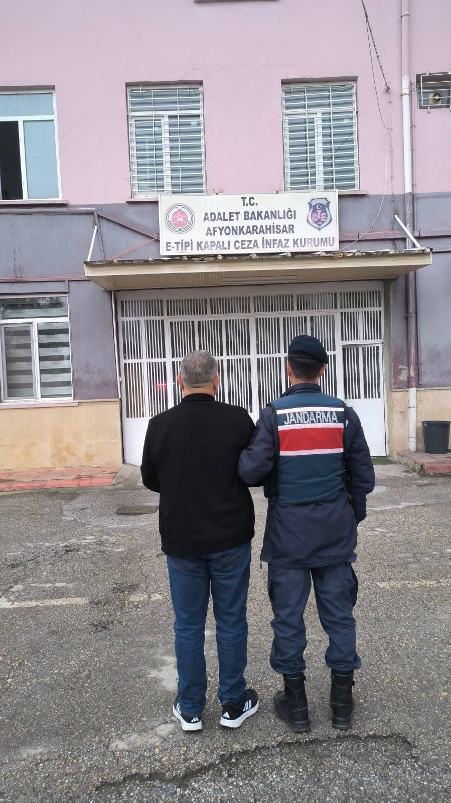 Whatsapp Image 2026 01 28 At 09.58.18 (1)