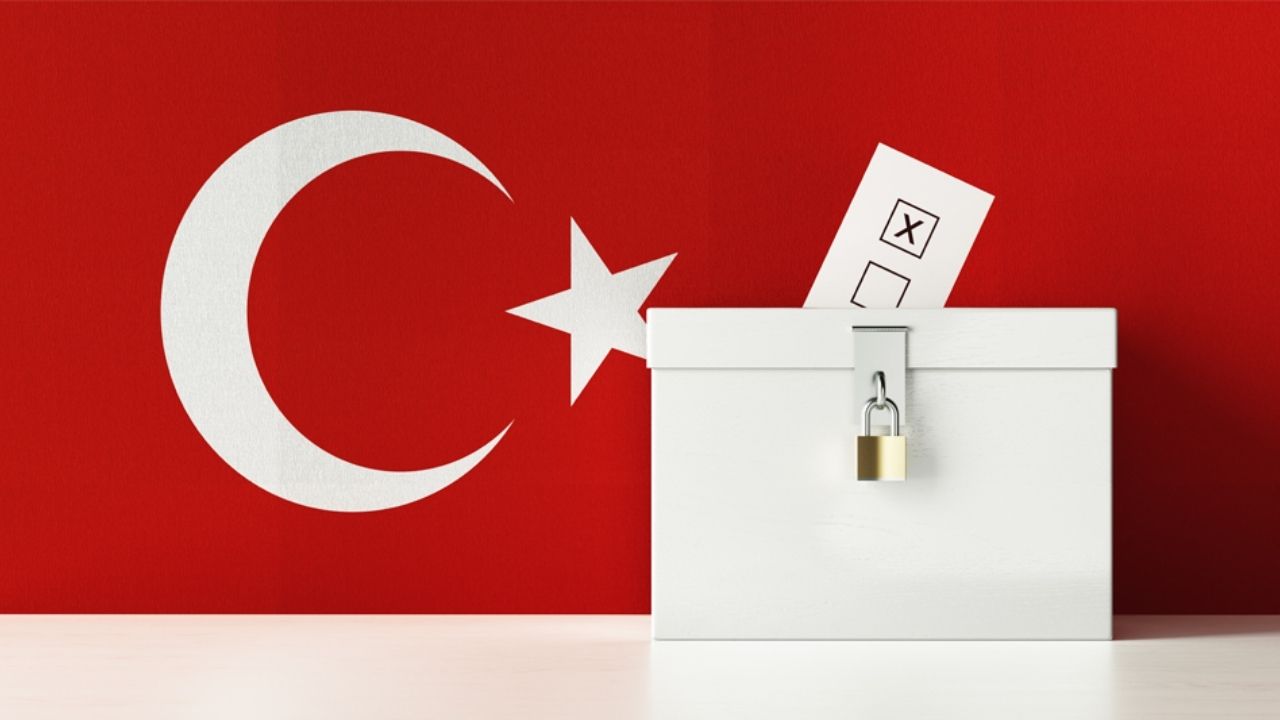 26 Ilde Memurların Nabzı Tutuldu,Bu Pazar Seçim Olsa Kim Kazanır?