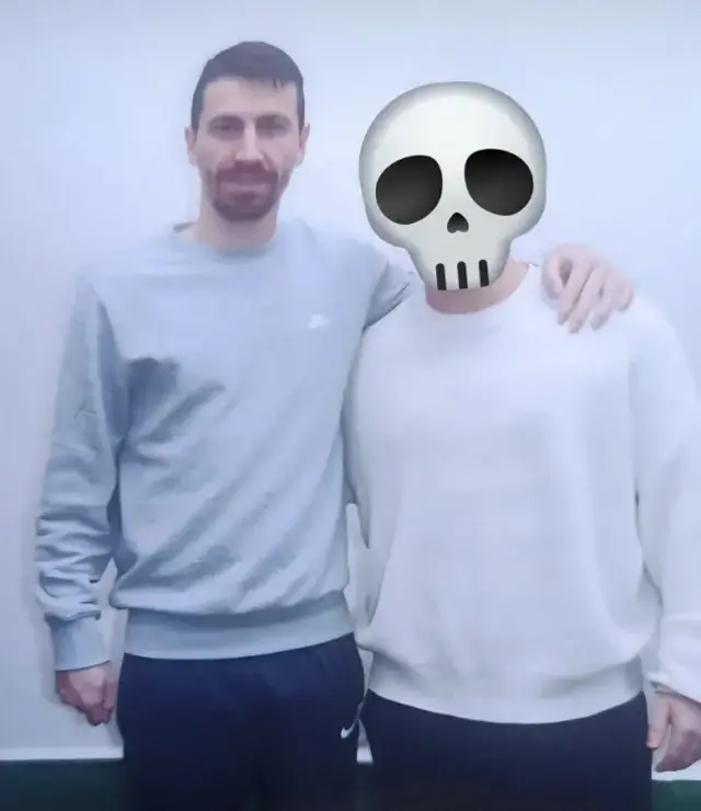 Mert Hakan Yandaş’ın Cezaevindeki Görüntüsü Gündem Oldu..jpg