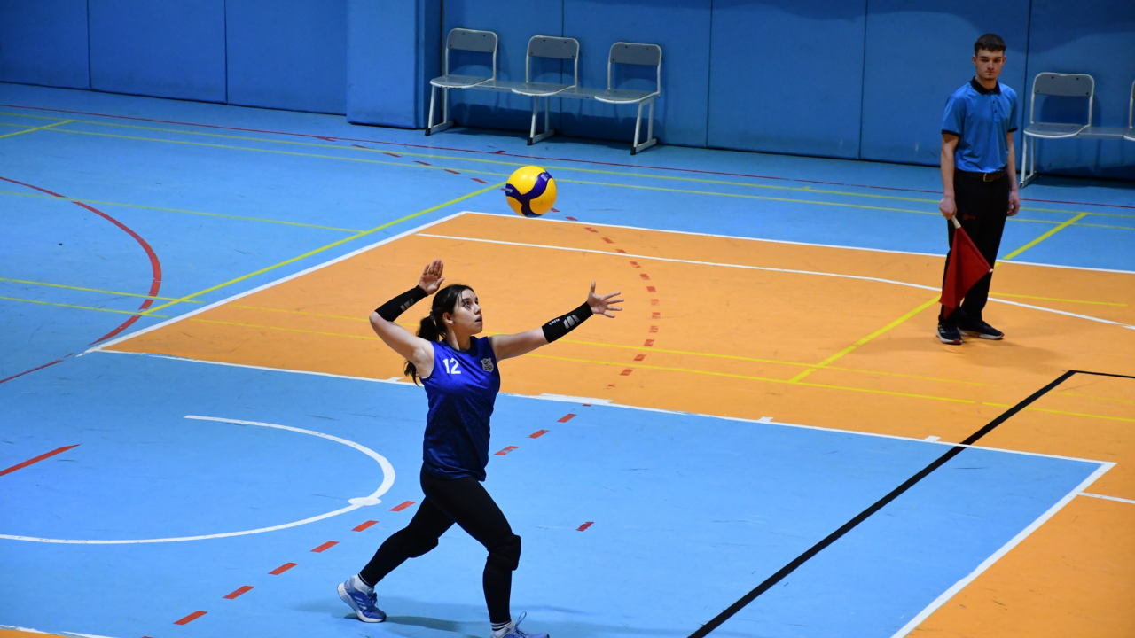 Afyon Belediye Yüntaş Şampiyonluk Şarkıları Söylüyor! Yıldız Kızlarda Büyük Başarı!