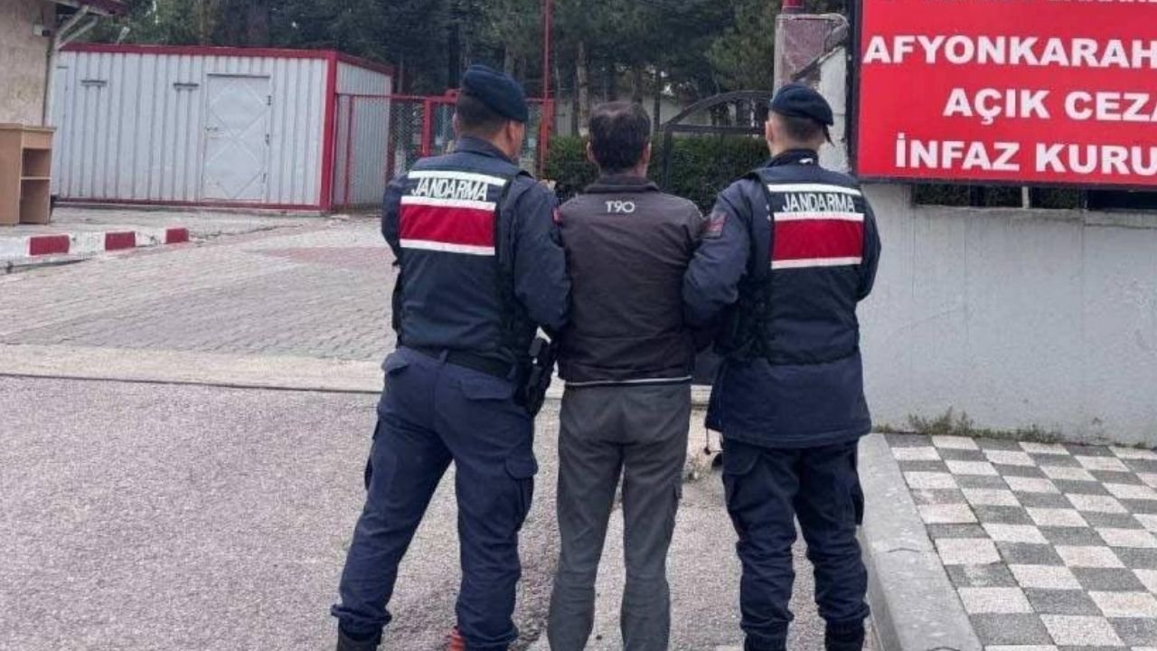 Afyonkarahisar’da jandarmadan büyük operasyon: 1 haftada 46 firari yakalandı, 14’ü tutuklandı