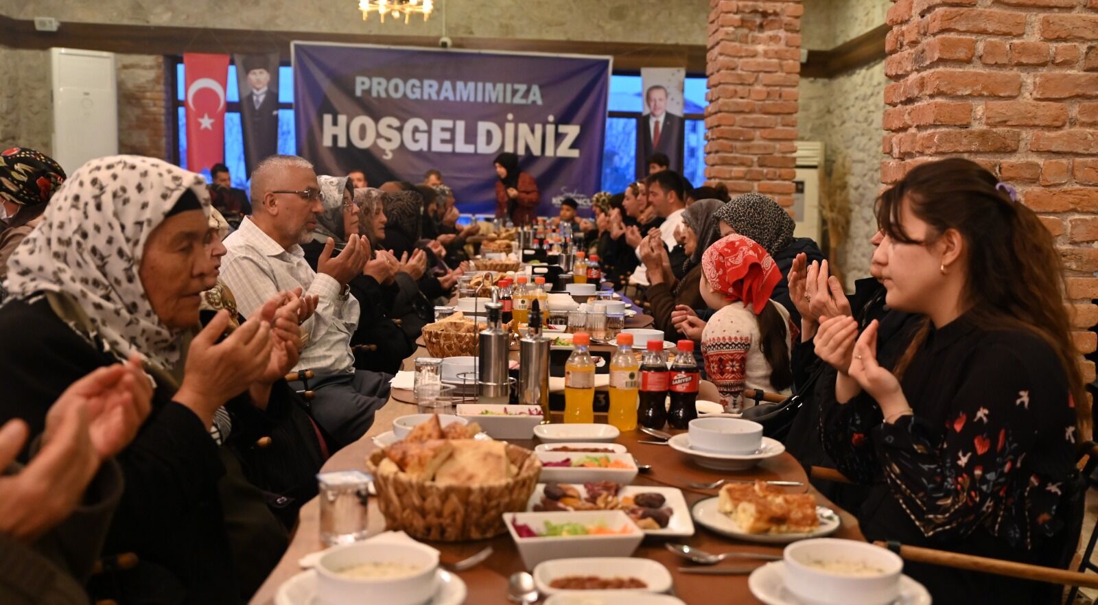 Başkan Koyuncu Öncülüğünde Emirdağ’da Gönül Belediyeciliğiyle Dolu Dolu Ramazan (33)