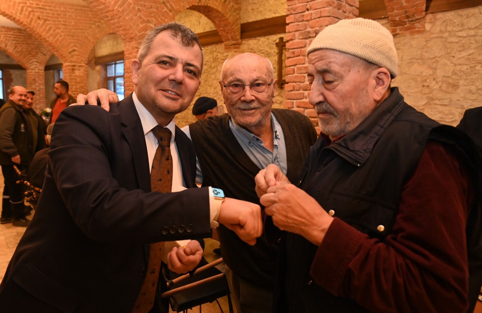 Başkan Koyuncu Öncülüğünde Emirdağ’da Gönül Belediyeciliğiyle Dolu Dolu Ramazan (34)