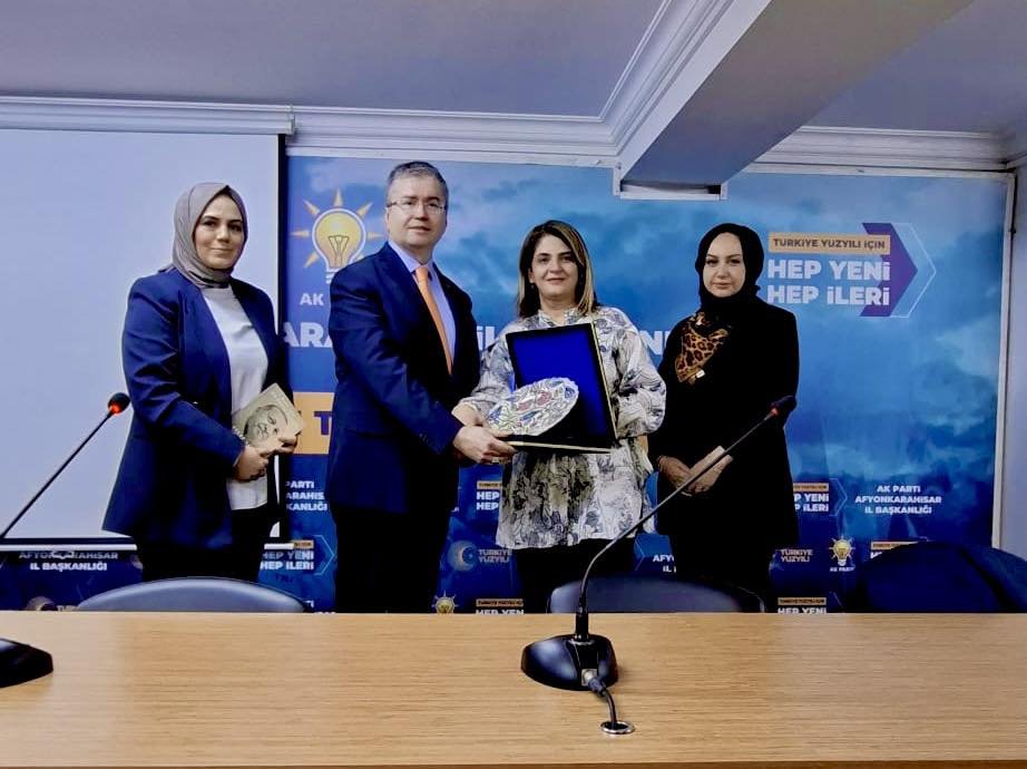 675972501 27952566267677047 6972535635619909856 N