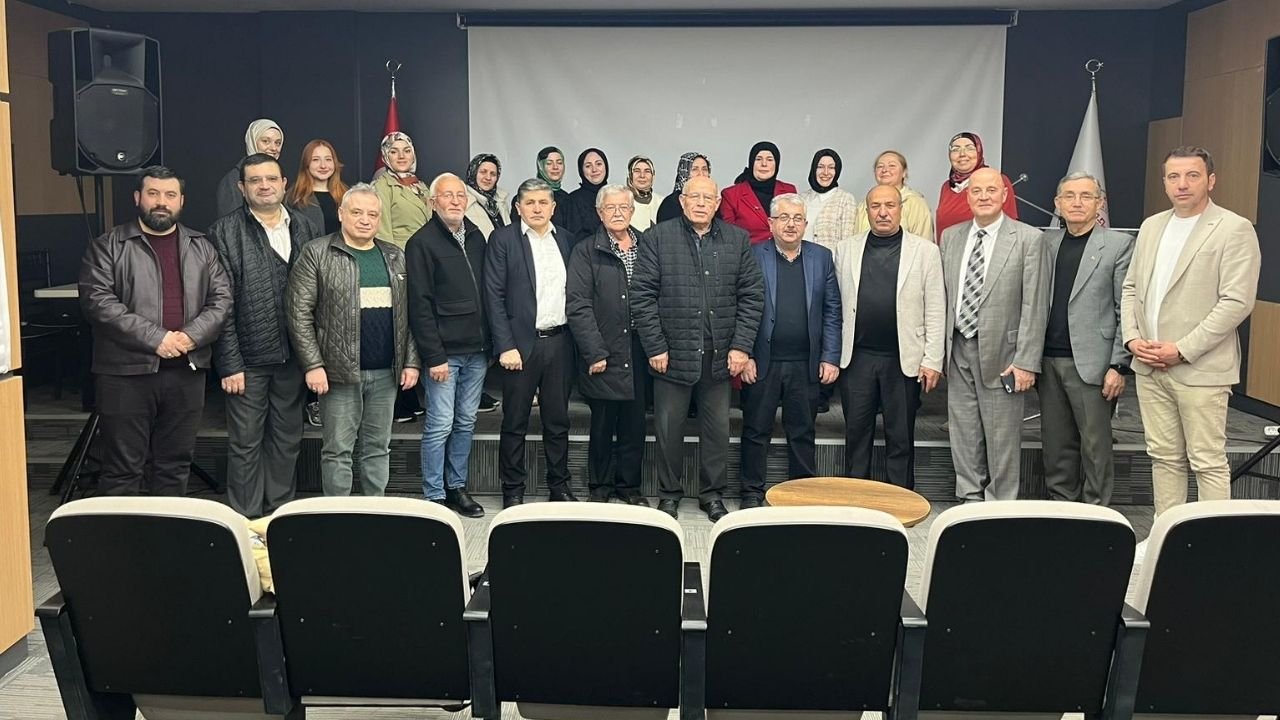 AK Parti Afyonkarahisar’dan Kütüphaneler Haftası etkinliği yoğun ilgi gördü