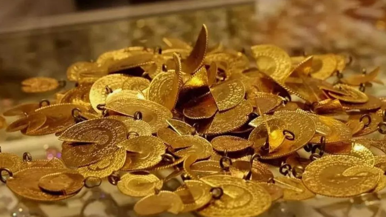 Altın Fiyatlarında 18 Yıl Sonra Şok Gelişme: Sert Düşüş Piyasaları Sarstı!