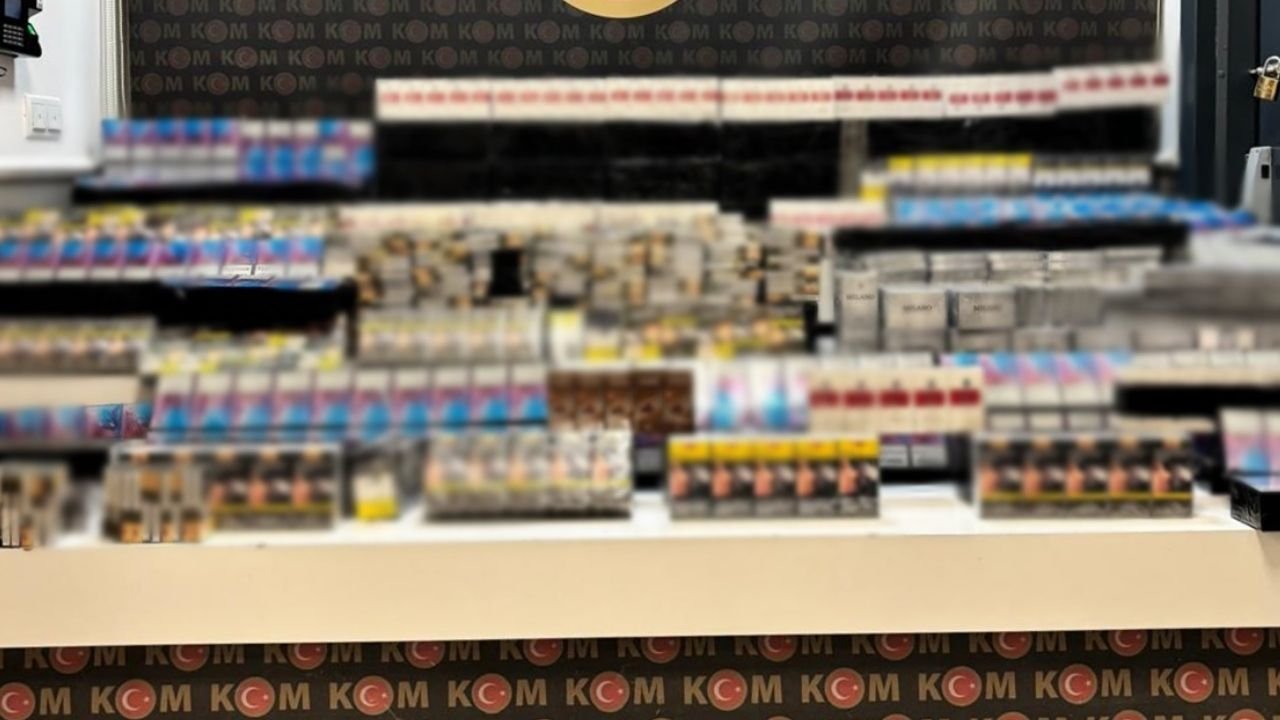 Saman Yüklü Tırlardan Kaçak Sigara Çıktı ! AFYON POLİSİNDEN TIRLARA DEV OPERASYON