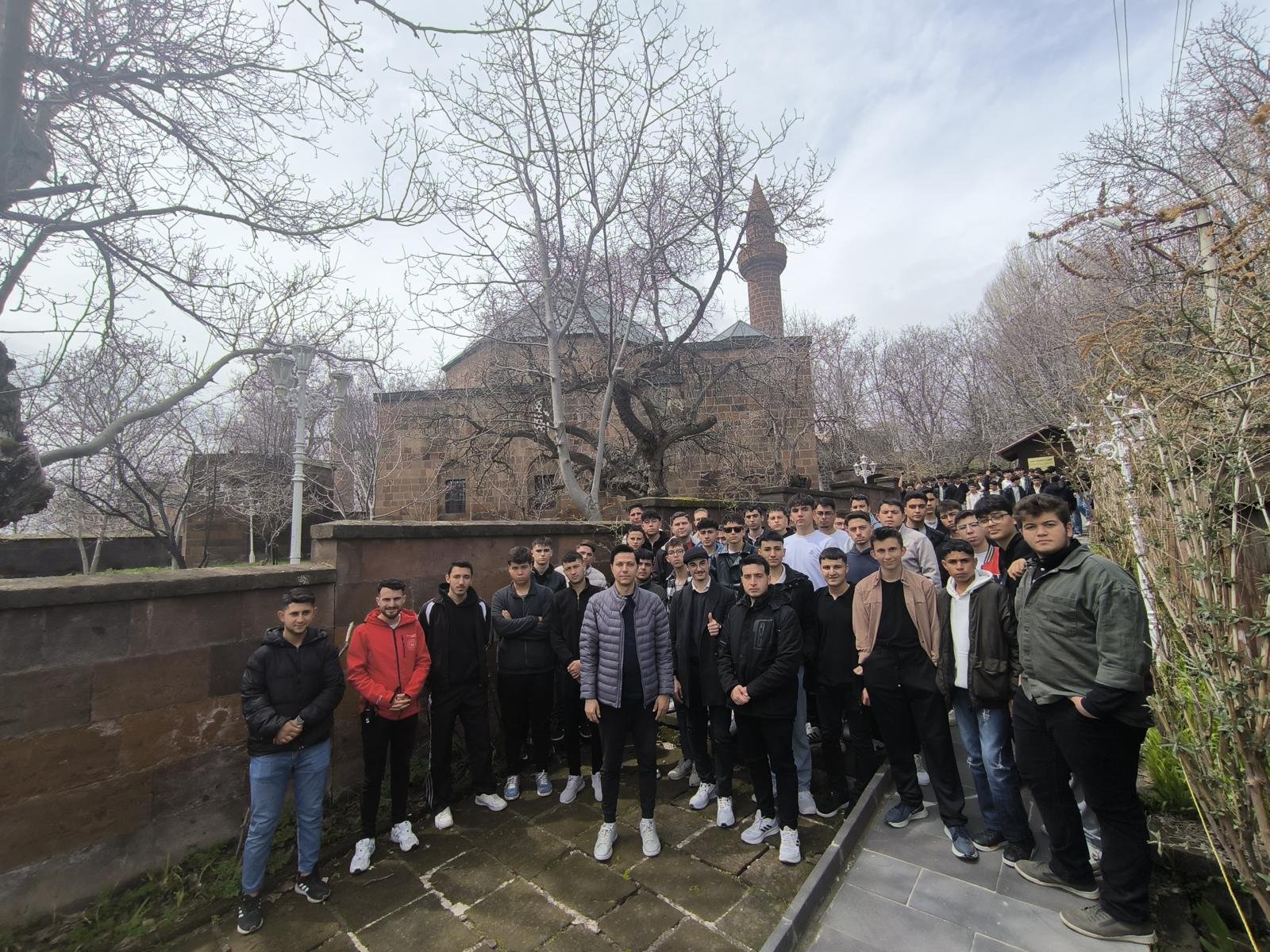 Whatsapp Image 2026 04 24 At 09.42.35 (2)