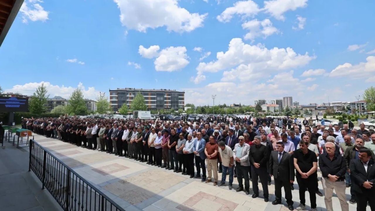 Adsız Tasarım 1438