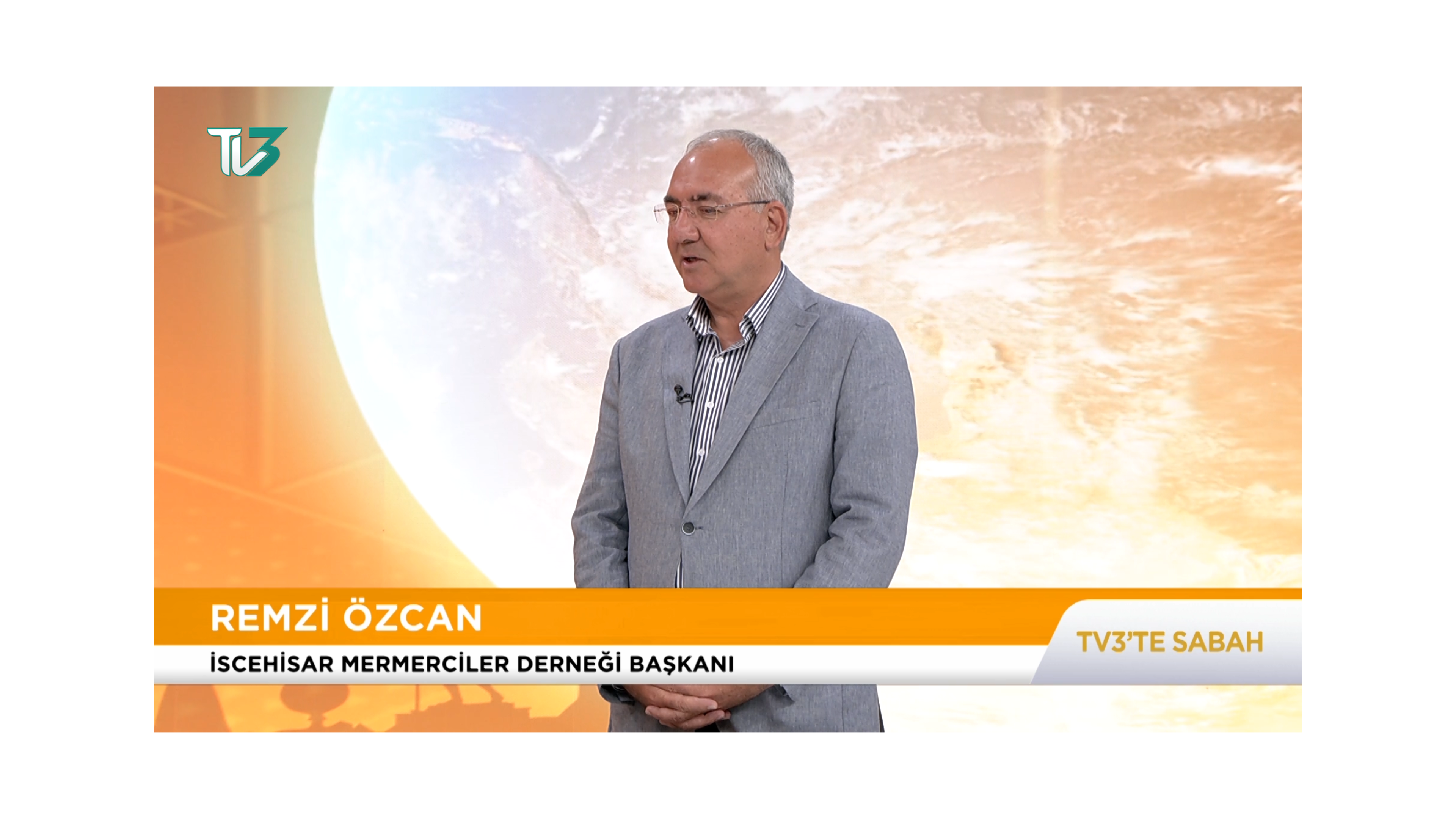 Ö Z C A N2