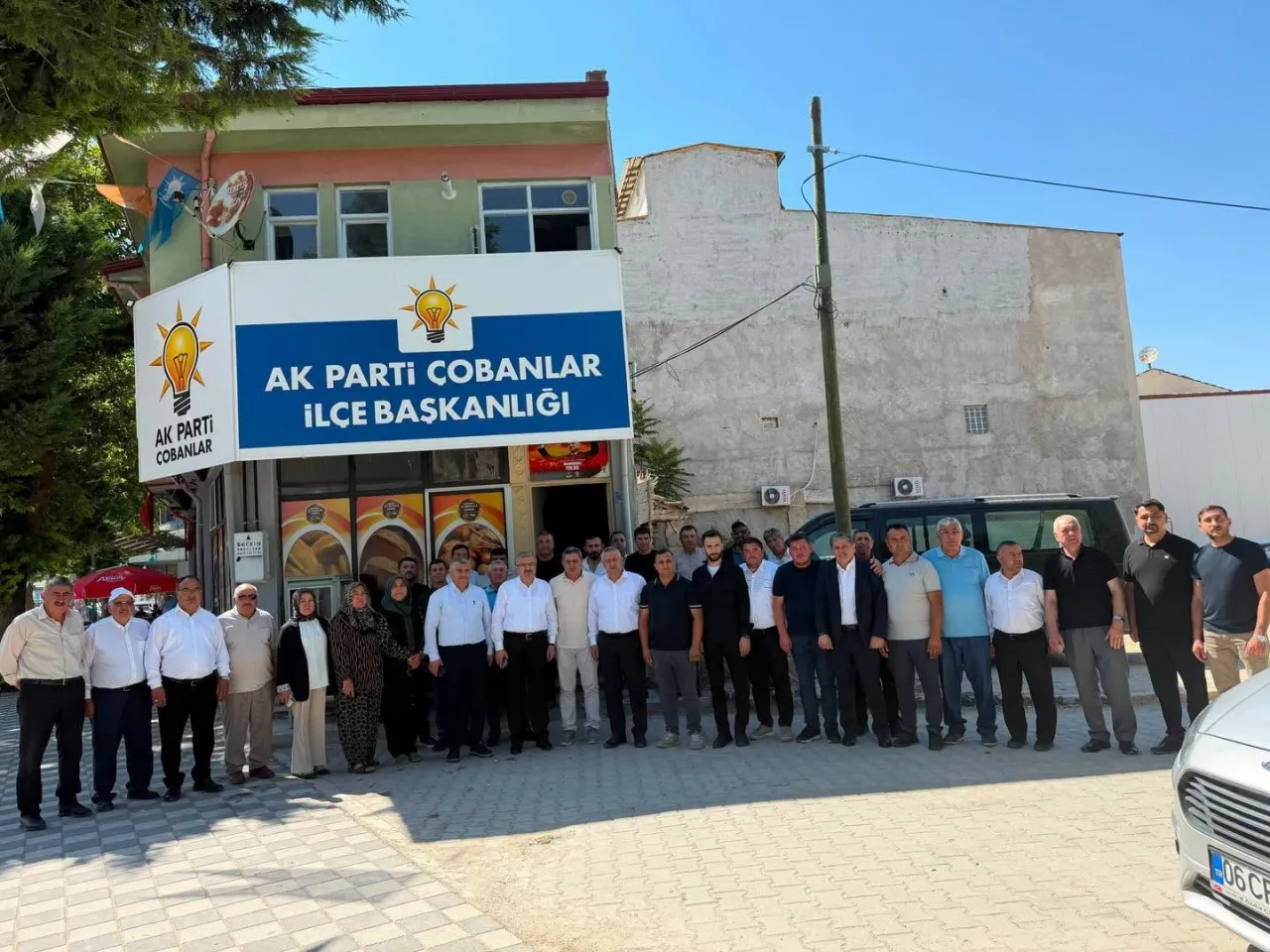Milletvekili Yurdunuseven Cobanlarda Teskilatla Bulustu Ilcenin Gelecegi Masaya Yatirildi 2 6A5246Fc4A238