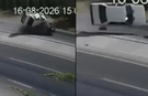 Afyonkarahisar-Konya yolunda feci kaza: Yola savrulan parçadan kaçarken can verdiler!