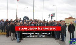 Siyah Çelenk Koyup Trafik Kazalarını Protesto Ettiler