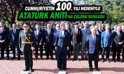 CUMHURİYETİN 100. YILI NEDENİYLE ATATÜRK ANITI’NA ÇELENK SUNULDU