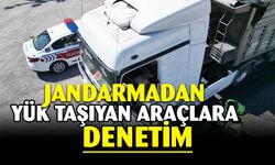 Jandarma yük taşıyan araçları denetledi