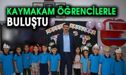 Afyonkarahisar'da kaymakam öğrencilerle buluştu