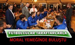 Taraftarlardan Sandıklıspor’a moral yemeği