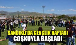 Gençlik haftası coşkuyla başladı