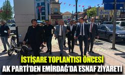 AK Parti heyeti Emirdağ’da esnafı ziyaret etti