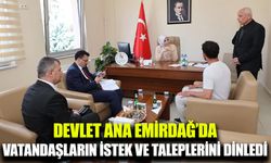 Vali Kübra Güran Yiğitbaşı Emirdağ'da halk toplantısında vatandaşlarla buluştu