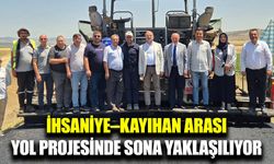 AK Parti heyeti İhsaniye-Kayıhan yolunda süren çalışmaları inceledi