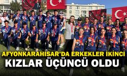 Afyonkarahisar’da erkekler ikinci kızlar üçüncü oldu