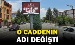 Bolvadin’de “Şehitler Caddesi”nin İsmi “15 Temmuz Şehitler Caddesi” Olarak Değiştirildi