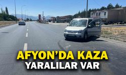 Afyon'da hafif ticari araç kaza yaptı