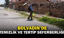 Bolvadin’de Çevre Düzenleme ve Ot Temizliği Çalışmaları Sürüyor