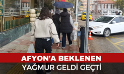 Afyonkarahisar'a beklenen yağmur geldi geçti
