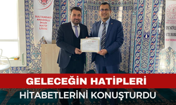 Sultandağı’nda "Genç Hatipler" Minberde
