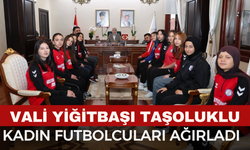 Vali Yiğitbaşı, Taşoluklu Şampiyonları ağırladı