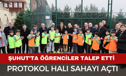 Şuhut’ta Öğrencilerin Talebiyle Yapılan Halı Saha Açıldı