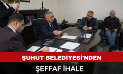 Şuhut Belediyesi'nden Canlı Yayında Şeffaf İhale