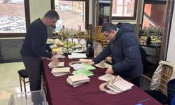 Afyonkarahisar Kahveciler ve Emlakçılar Odası Seçiminde Sandıklar Kapandı