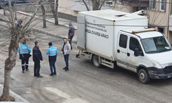 Afyonkarahisar Belediyesi Su Kaçağını Arıyor