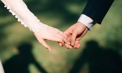 Yeni Bir Sektör Doğuyor: Boşanma Partileri!