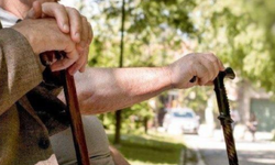 SGK’dan Dev Emeklilik Operasyonu: Yüz Binlerce Maaş İptal Edildi! 10 Yıllık Maaşlar Faiziyle Geri İstenecek