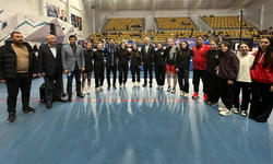 Milletvekili Taytak'tan Başkentte Genç Güreşçilere Sürpriz Ziyaret: "Taşoluk’un Sultanları" Yalnız Değil!