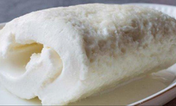 Afyon Kaymağı Neden Meşhur? Neden Sadece Afyon’da Bu Kadar Lezzetli? İşte "Beyaz Altın" Afyon Kaymağının Gizli Sırrı!