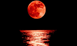 2026'nın İlk Gökyüzü Şöleni: 80 Dakikalık Tam Ay Tutulması Geliyor! Kanlı Ay Ne Zaman, Nereden İzlenecek?