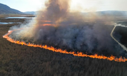 Afyonkarahisar’da Göldeki Adacıklarda Yangın