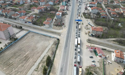 Bayram Tatili Başladı, Afyonkarahisar’da Trafik Kilometrelerce Uzadı