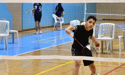 Afyonkarahisar’da Raketler Konuştu: 9 İlden 200 Sporcu Kıyasıya Yarıştı!