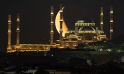 Kadir Gecesi'nde ne yapılır, hangi namazlar kılınır, hangi dualar okunur?