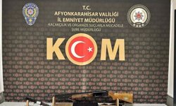 Afyon'da Pos Cihazlarıyla Tefecilik Yapan Şebeke Çökertildi