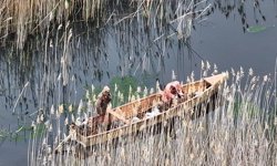 Afyonkarahisar’da Kaçak Avcılar Böyle Yakalandı... Eber Gölü’nde Yasak Av Yapanlara Drone Darbesi
