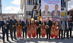 Bolvadin Özburun’a yeni hizmet: MHP’li Milletvekili Taytak’ın katılımıyla devreye alındı