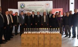 Çay’da kiraz üretimine zararlı önlemi: Üreticiye sirke sineği tuzağı desteği verildi